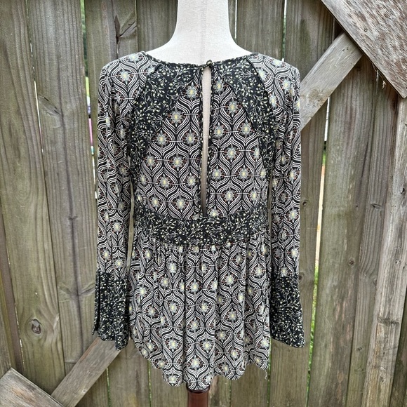 Free People Tops Free People Rolling Hills Print Bell Sleeve Flowy Blouse - Picture 10 of 12